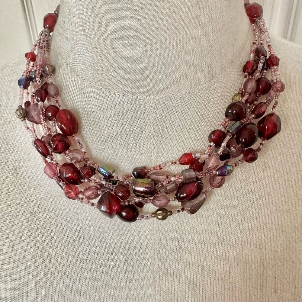 Red and pink beaded multi strand necklace